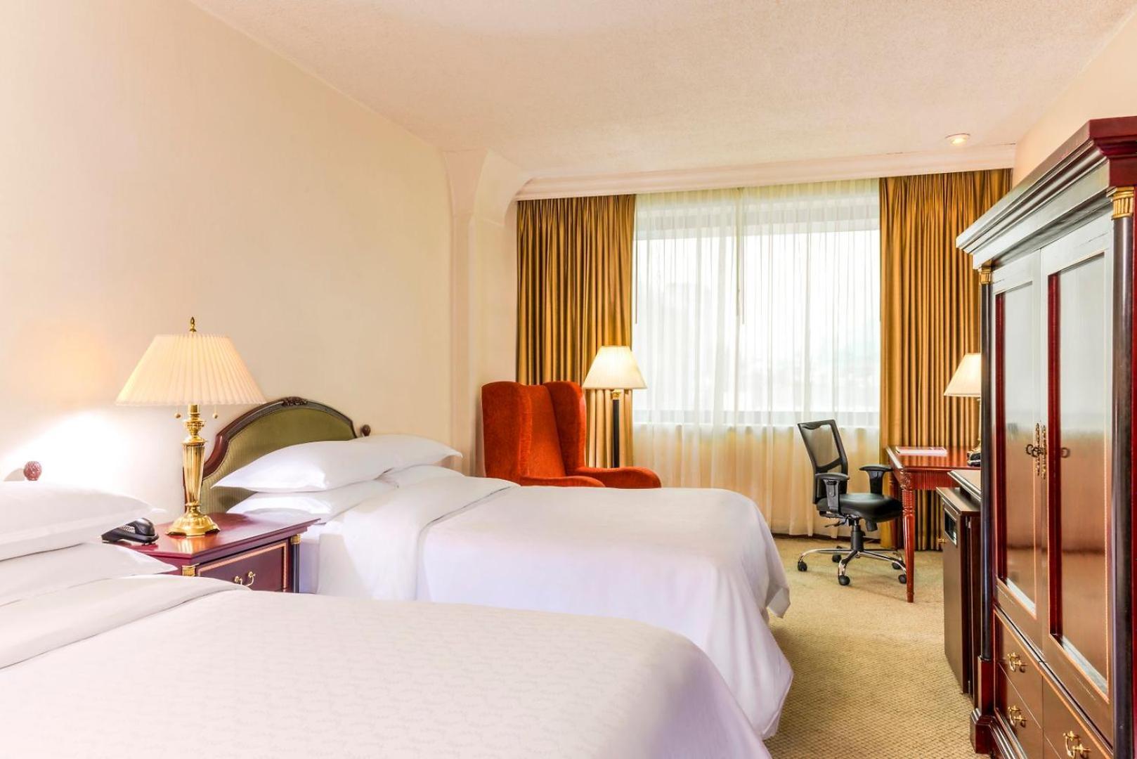 เชอราตัน แอมบาสซาเดอร์ โฮเต็ล Hotel มอนแตร์เรย์ ภายนอก รูปภาพ