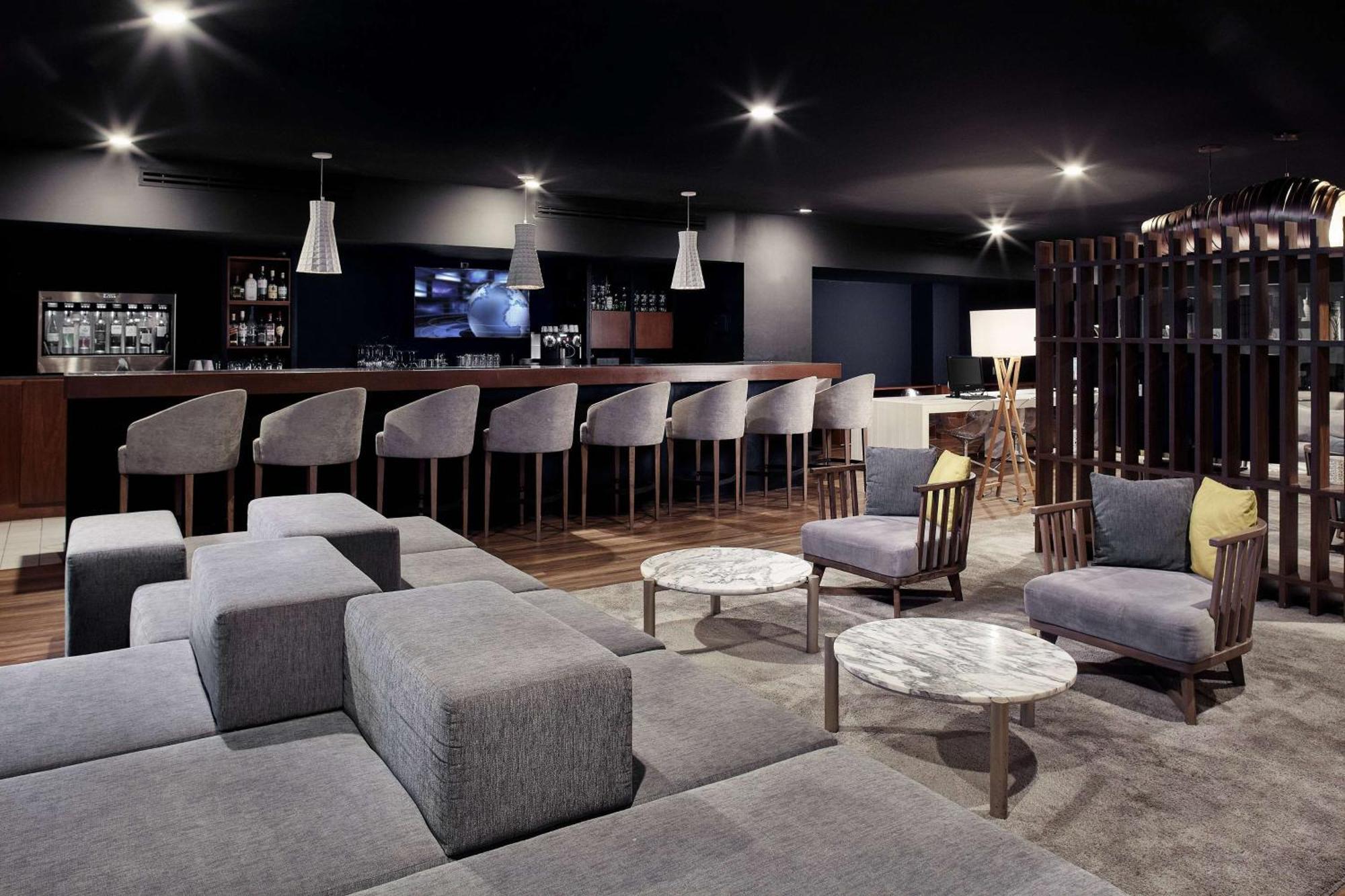 เชอราตัน แอมบาสซาเดอร์ โฮเต็ล Hotel มอนแตร์เรย์ ภายนอก รูปภาพ
